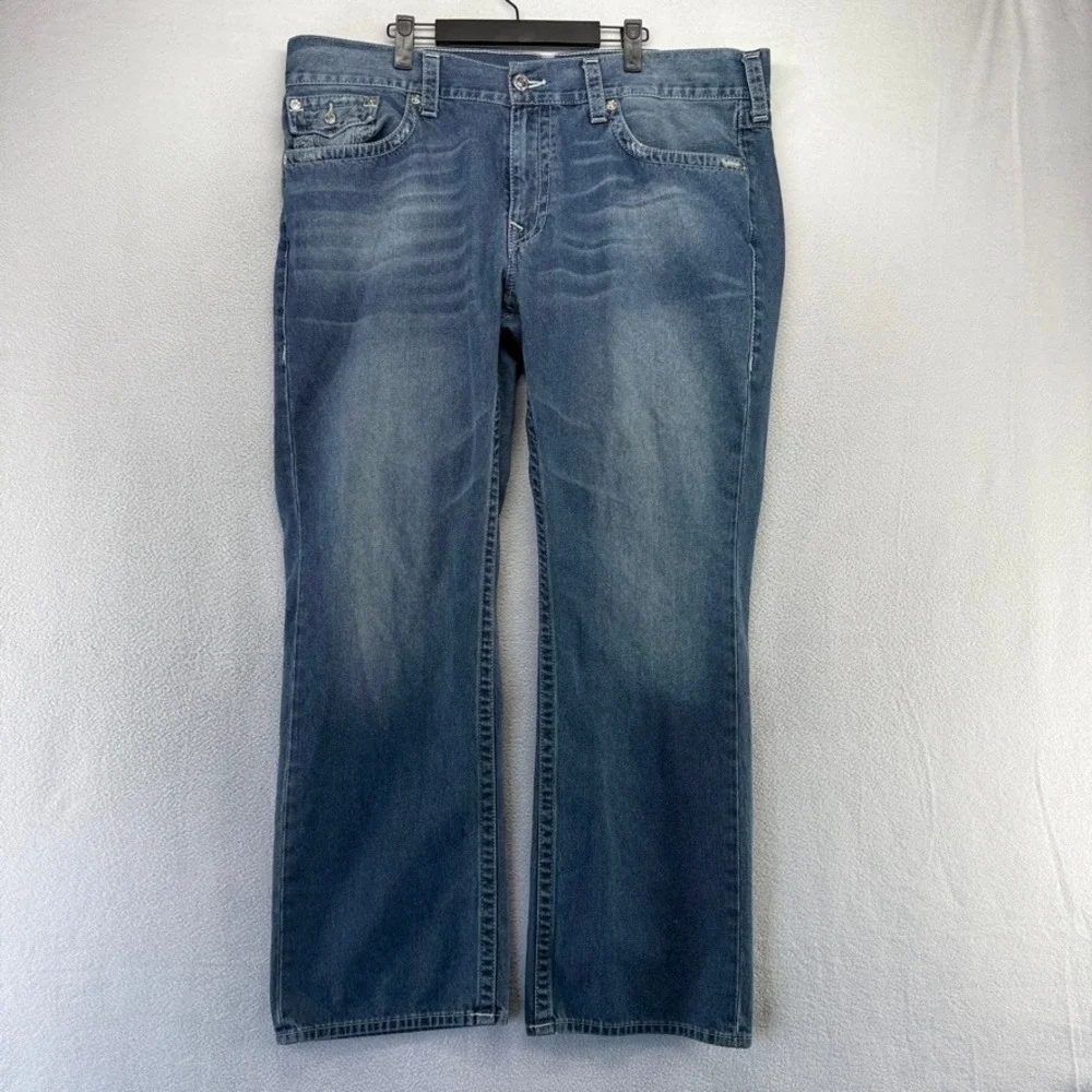 True Religion Jeans Mens 42x33 Blue Straight Dark Wash Whisker Faded Flap Pocket